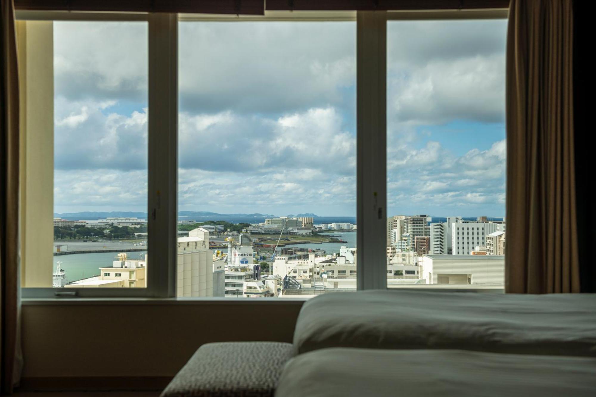 Hotel Rihga Royal Gran Okinawa Naha Habitación foto