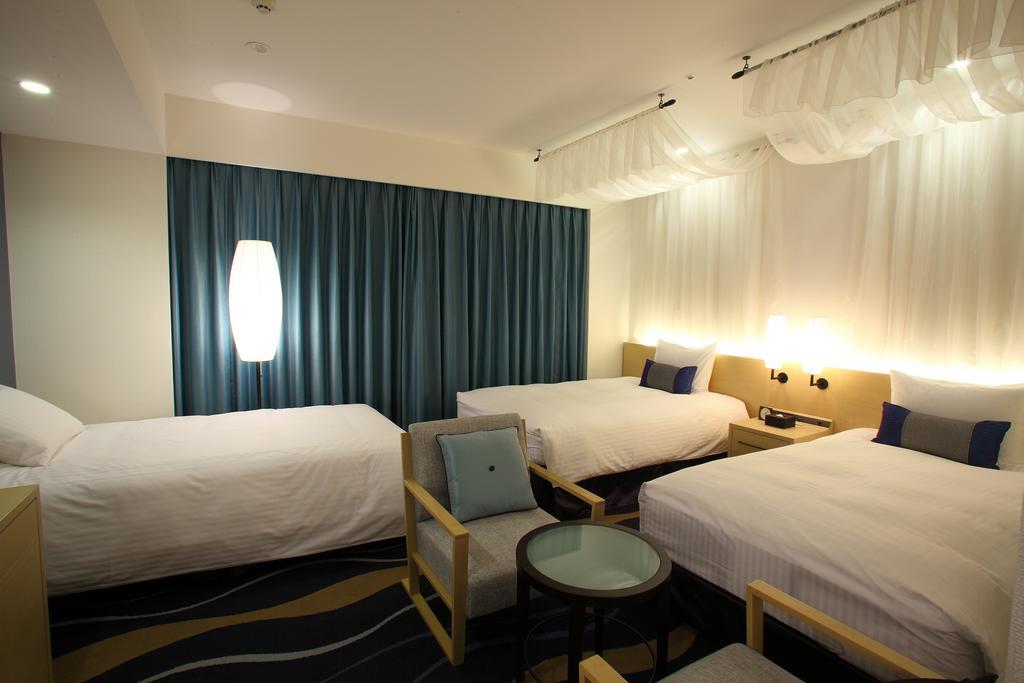 Hotel Rihga Royal Gran Okinawa Naha Exterior foto